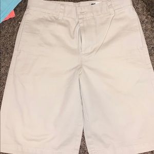 Vineyard vines boys khaki shorts